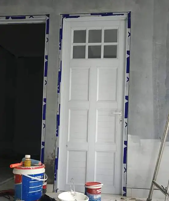 Pemasangan Pintu Aluminium Villa Bukit Indah Surabaya 04